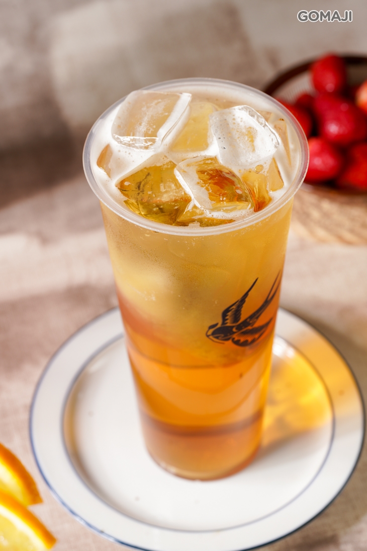 蜂蜜洋甘菊花茶