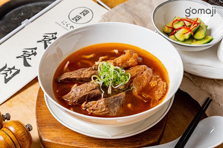 招牌經典牛肉麵