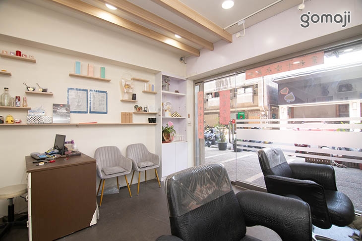 彥 髮型沙龍 - Yen Hair Salon