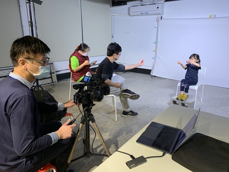 聽障兒童一年級國語課本手語翻譯計畫