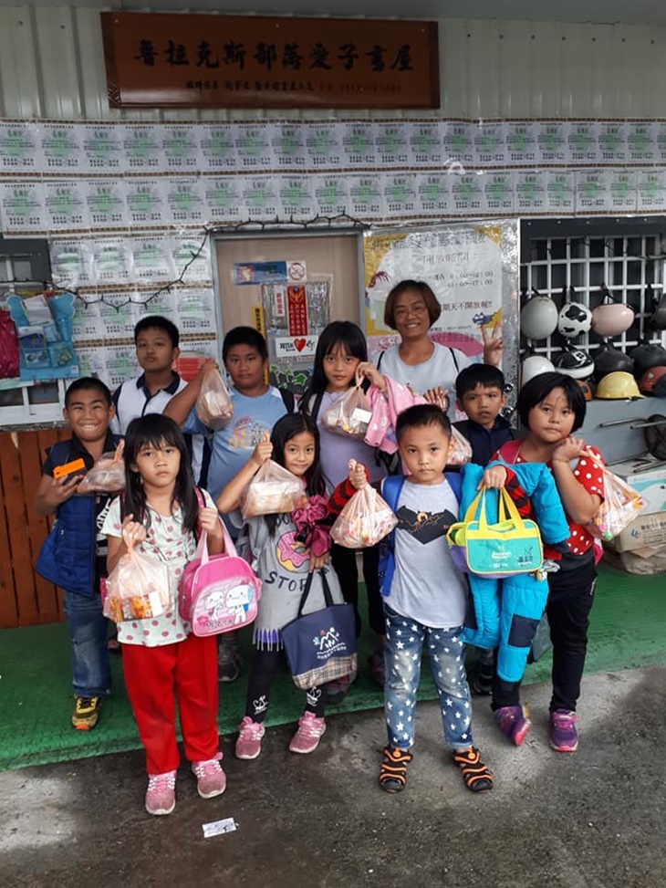 台東愛子書屋弱勢兒少課後照顧