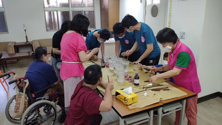 社團法人臺中市愛無礙協會