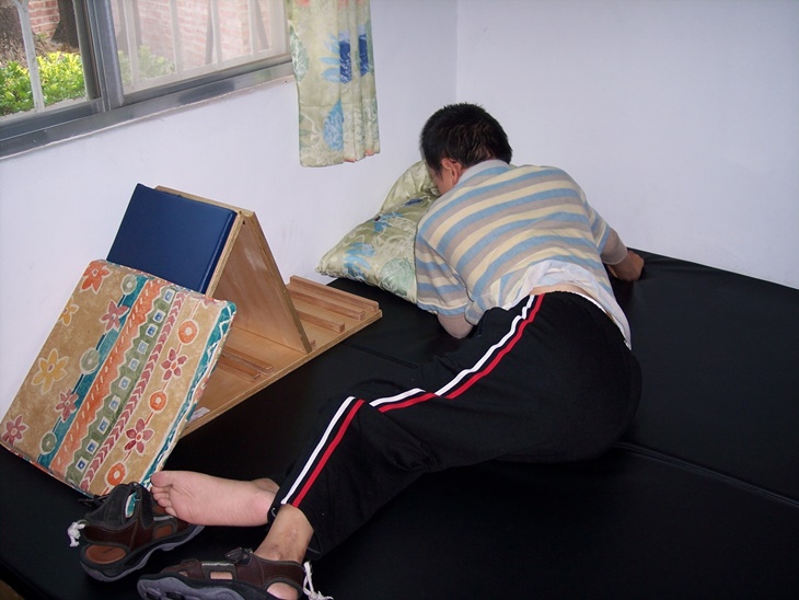 社團法人高雄三山脊損重建協會