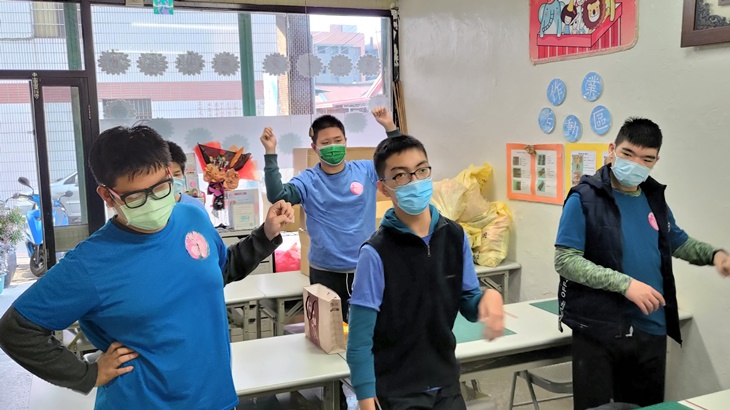 社團法人臺中市愛無礙協會