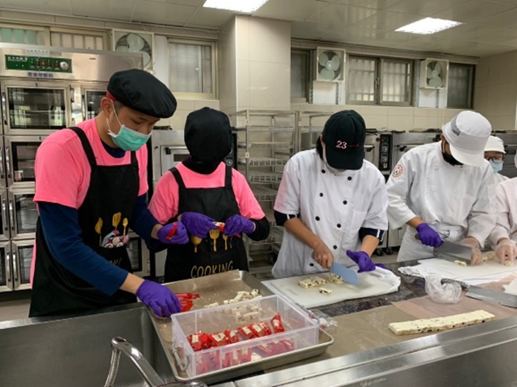 社團法人苗栗縣明瀅社區照顧關懷協會