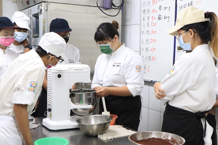 社團法人屏東縣城市福音全人關懷協會