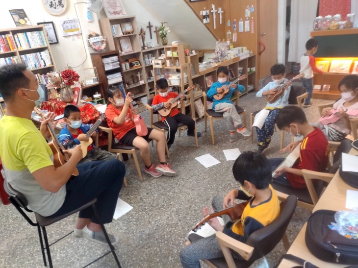 社團法人中華民國合家歡協會