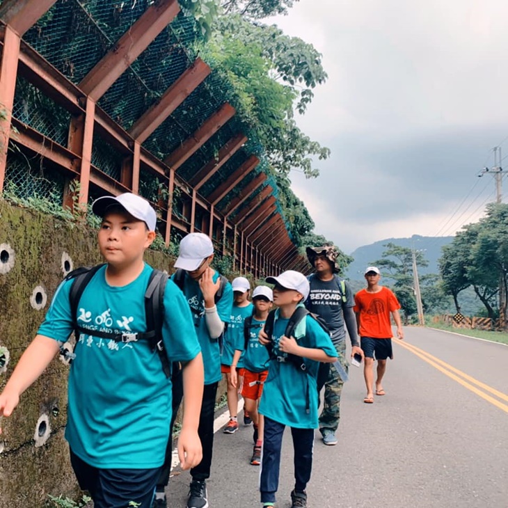 社團法人屏東縣躍愛全人關懷協會