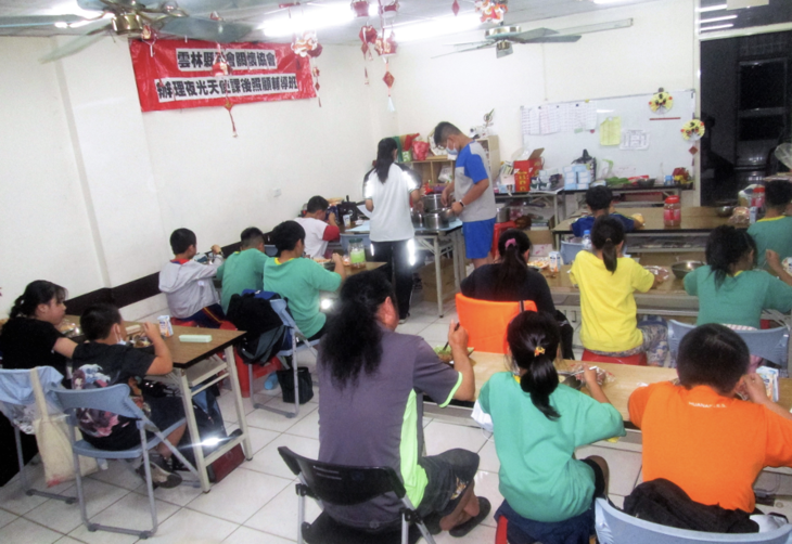 社團法人雲林縣社會關懷協會