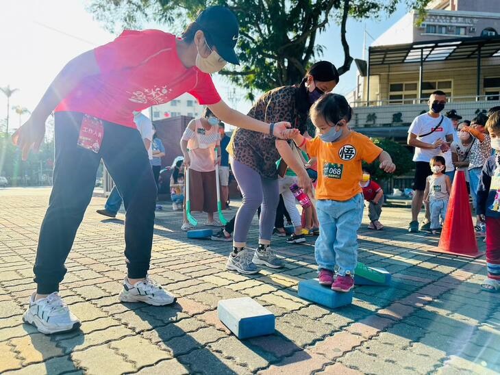 嘉義市媽爸寶貝育兒發展協會