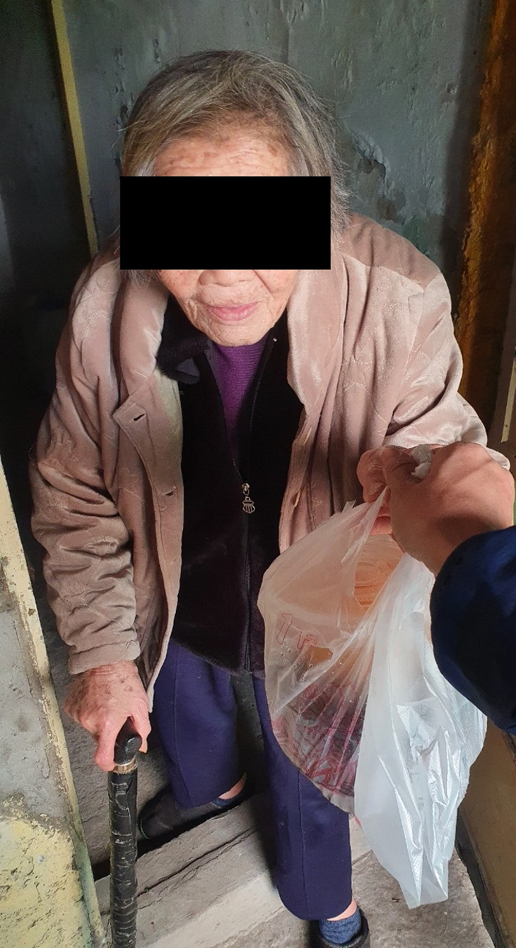 社團法人屏東縣躍愛全人關懷協會