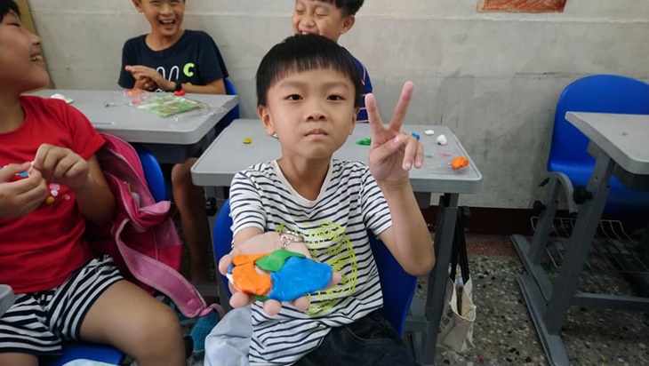 屏東縣萬巒鄉快樂關懷協會