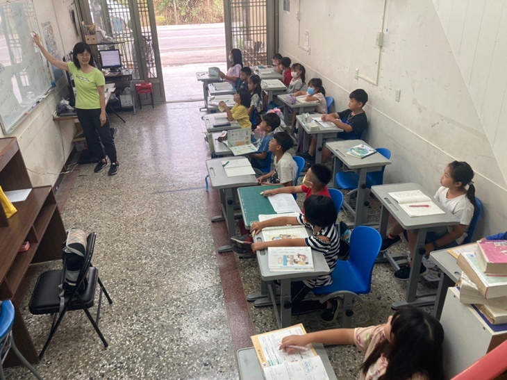 屏東縣萬巒鄉快樂關懷協會