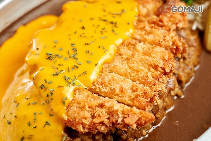  溶岩起司炸豬排咖哩飯