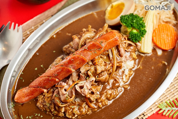 牛肉德國香腸咖喱飯 