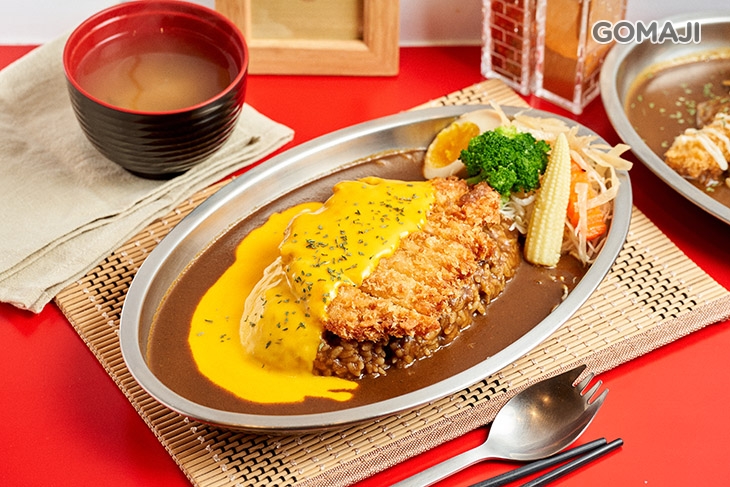  溶岩起司炸豬排咖哩飯