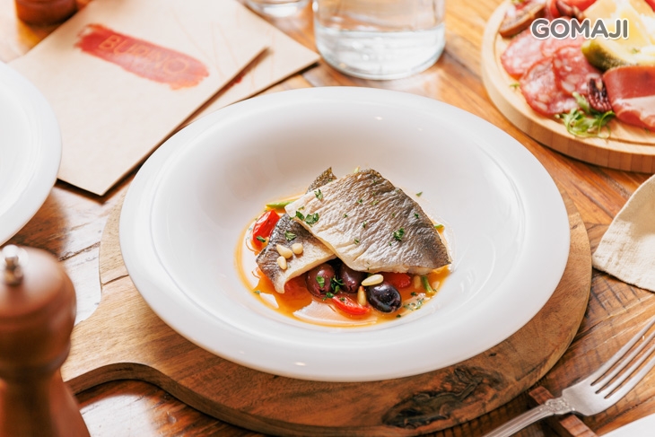 水煮魚搭配綜合蔬菜