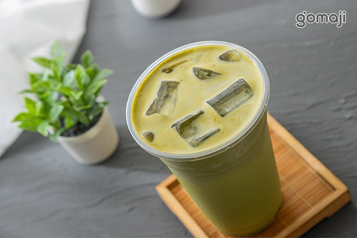 宇治抹茶開心果奶茶