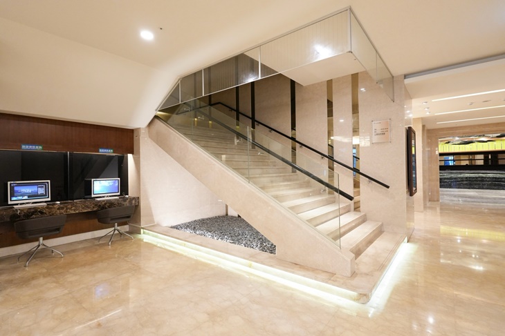 花蓮-HIYES HOTEL勤天商旅