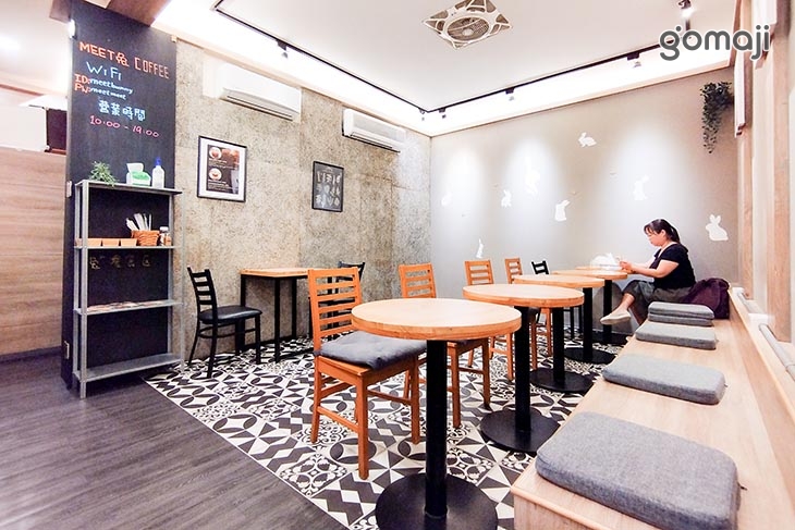 【Meet兔】兔兔寵物友善咖啡X兔兔旅館