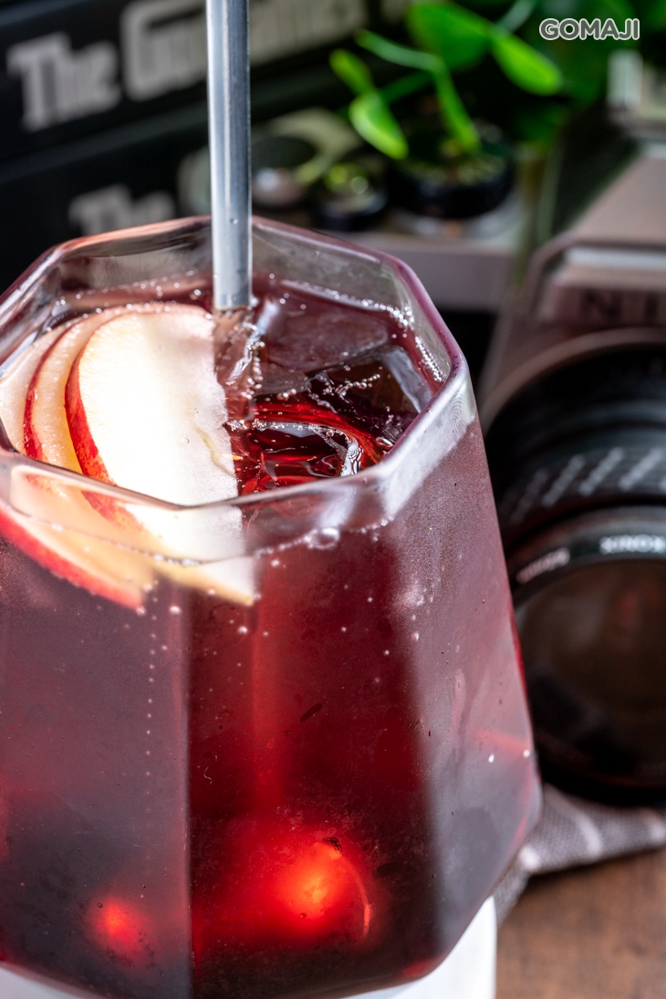  巨蜂葡萄氣泡飲