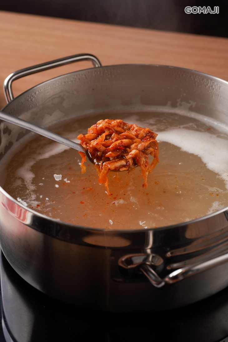 東北辣白菜火鍋