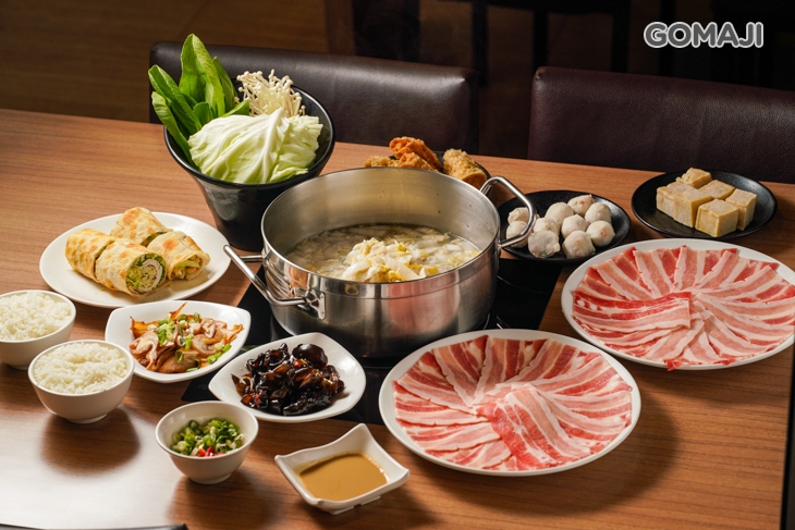 招牌酸白菜火鍋雙人套餐