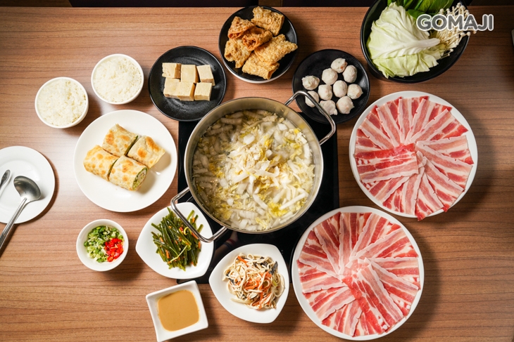 招牌酸白菜火鍋雙人套餐