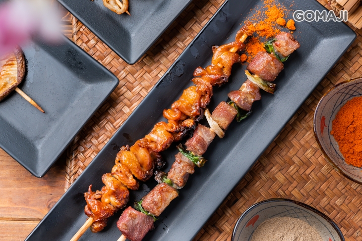 骰子牛肉串、太監嫩雞皮