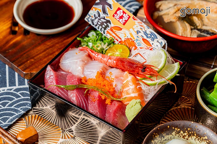 生魚海景丼