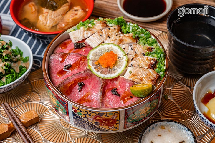 雙拼海陸-松露極黑和牛+青檸鮮魚丼飯