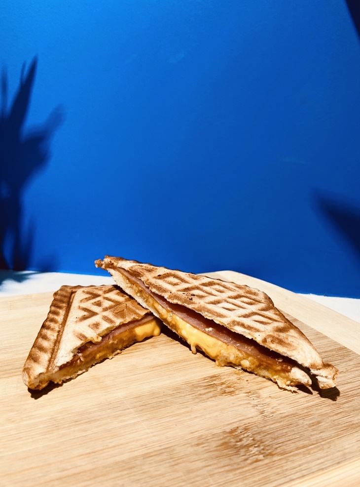 三隻小豬(培根、火腿、肉鬆)