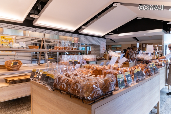 吳寶春麥方店(信義旗艦店)