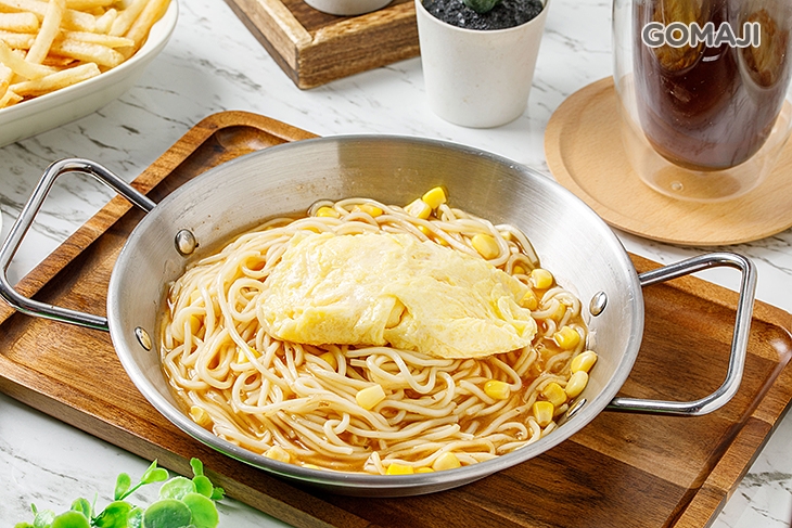 蘑菇鐵板麵加蛋