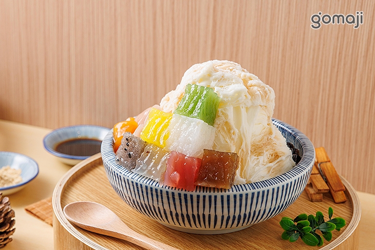 七彩粉粿雪花冰