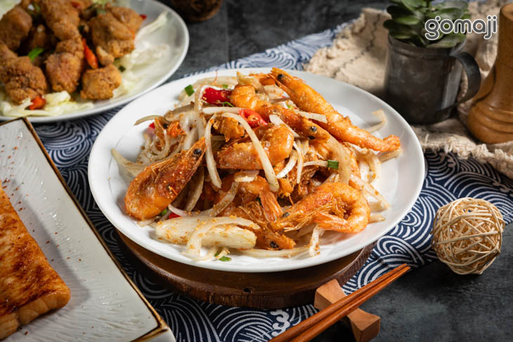 三品酥殼塩酥蝦(中)