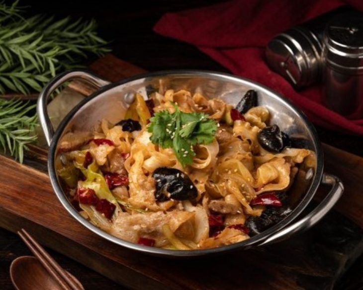 香辣豬肉刀削麵