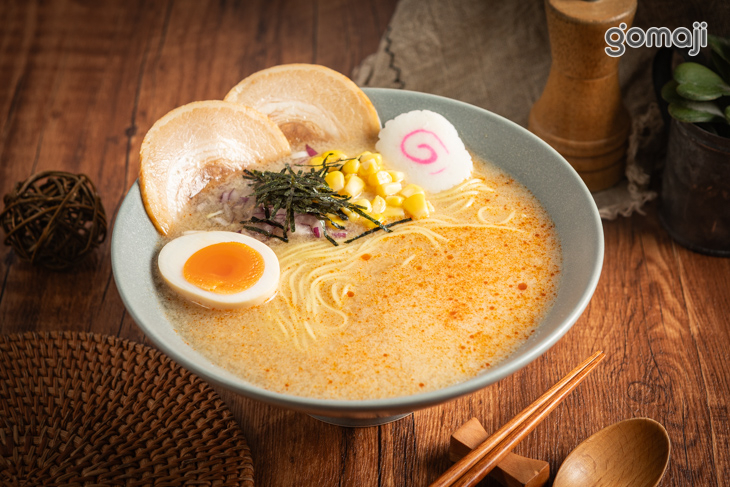 青花椒拉麵(豚骨)