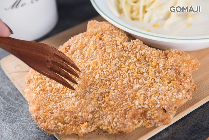 奶油白醬+義大利麵+無骨雞排