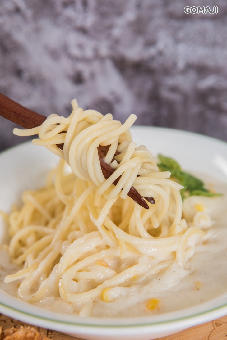 奶油白醬+義大利麵+無骨雞排