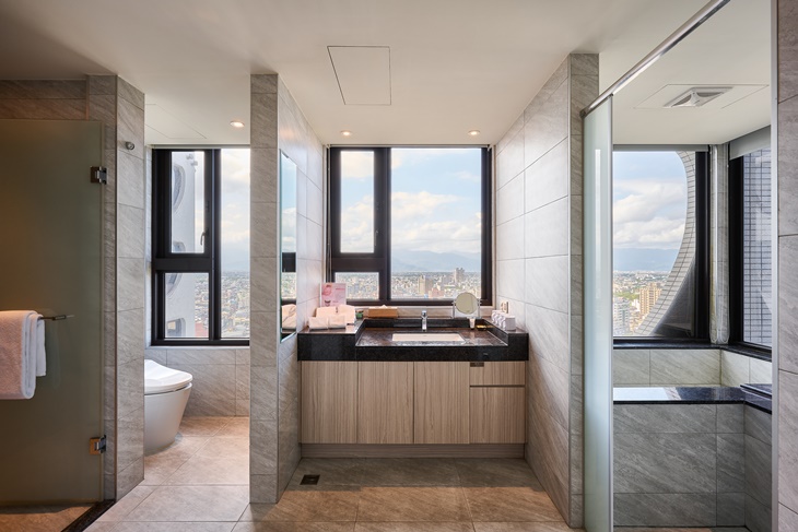 升等雙面大景觀星隅大客房(二大床+雙湯池)