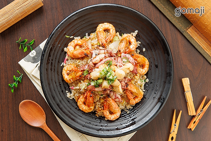 蝦爆三鮮蛋炒飯