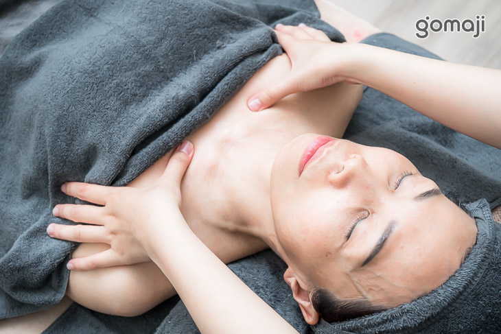 拉提按摩 + 按摩肩頸頭部(男生僅按摩頭部)