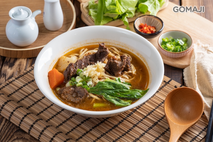 戴冠郎牛肉麵