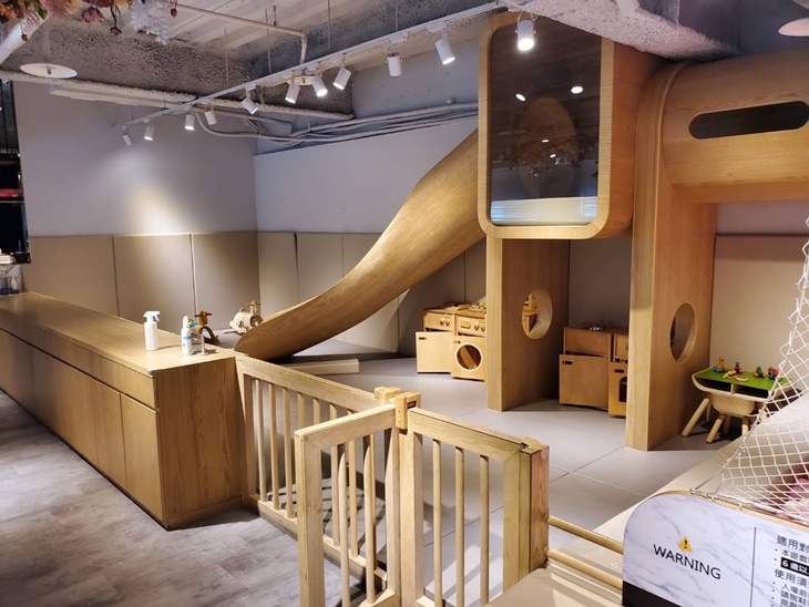 富爸爸餐飲會所