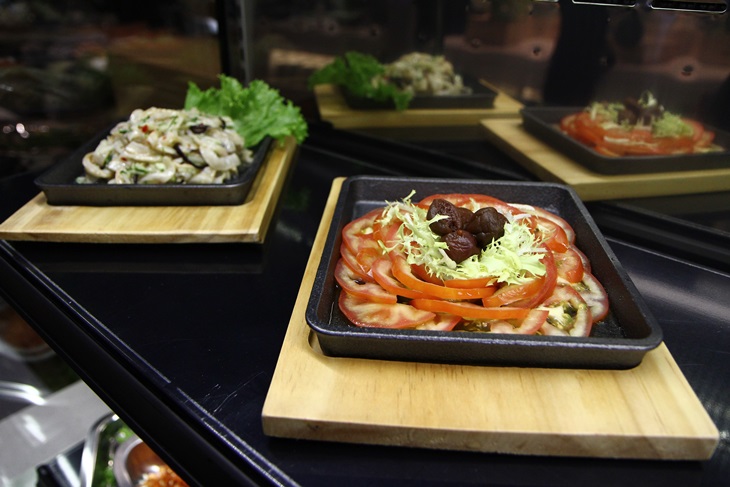 自助百匯餐吃到飽 