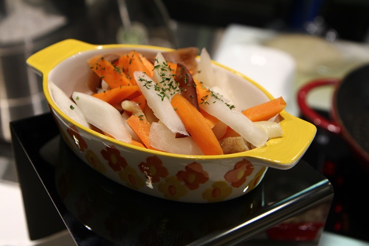 自助百匯餐吃到飽 