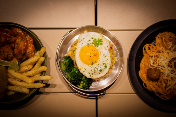 雞肉玉米蛋炒飯