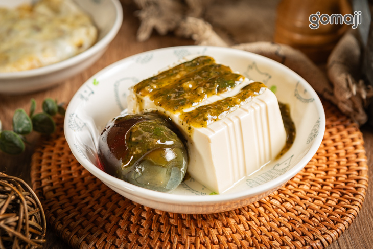 皮蛋豆腐
