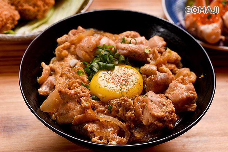 每日限定丼飯(雞肉)